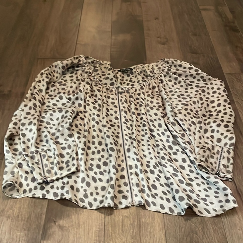 Cheetah fancy-it-up long sleeve
